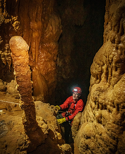 Profunda a v ní Smolda, Brač, Chorvatsko foto (c) Speleoaquanaut