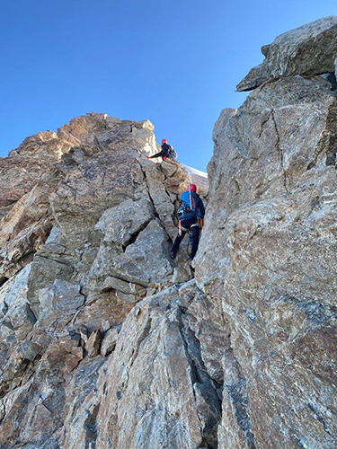 Výstup na horu Mőnch, 4107 m.n.m., Švýcarské Alpy foto (c) Kanta 2022