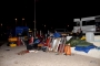 Tradiční přehršel expredičního materiálu čeká v přístavu Cala Gonone na nalodění foto Willy @ 2015 