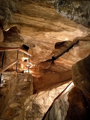 Chýnovské jeskyně  