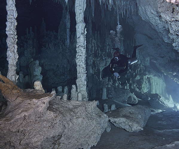 Jeskynní potápěč, Mexico, cenotes, expedice Xibalba 2022 foto (c) Speleoaquanaut 2022