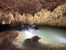 Dojít až k zaplavenému cenotu a pokračovat pod zem do země stínů foto (c) Speleoaquanaut