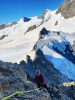 Pepova aura na helmě nelze přehlédnout. Výstup na horu Mőnch, 4107 m.n.m., Švýcarské Alpy foto (c) Kanta 2022