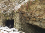 Portál pozůstatku dolu - jeskyně Lazurkafoto (c) DrKozel
